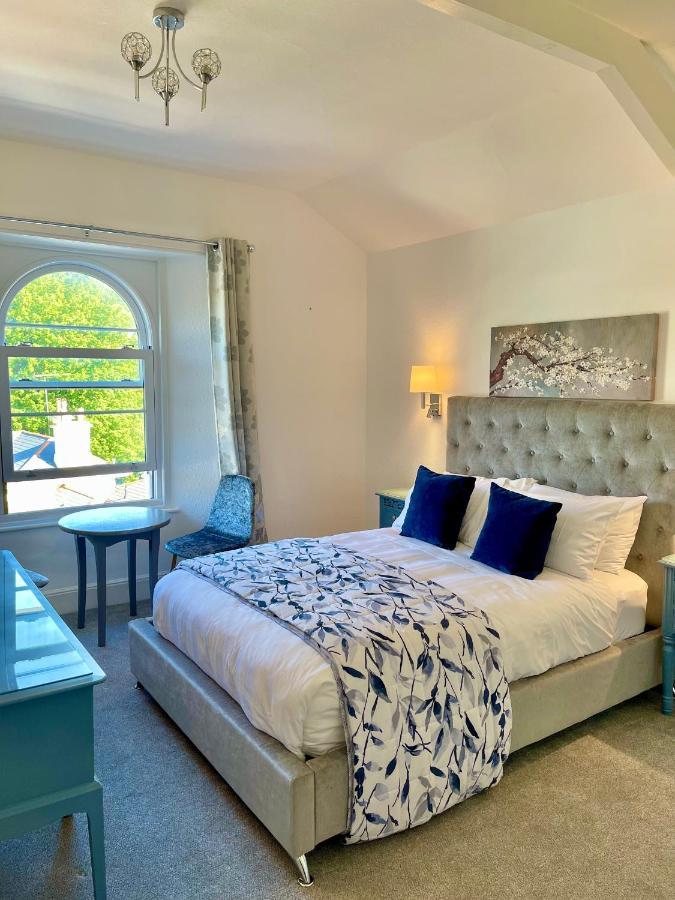 Отель Gresham Court Торки Экстерьер фото
