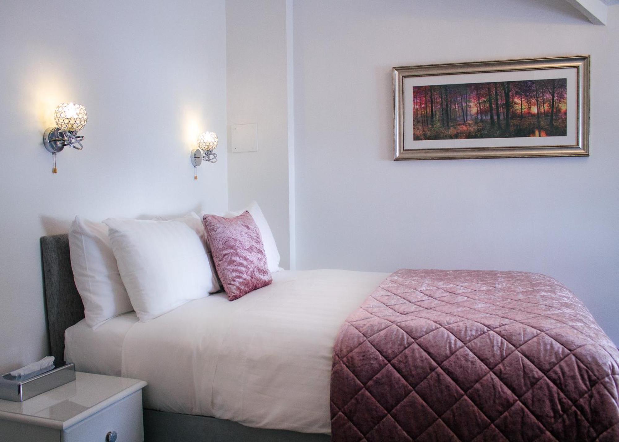 Отель Gresham Court Торки Экстерьер фото
